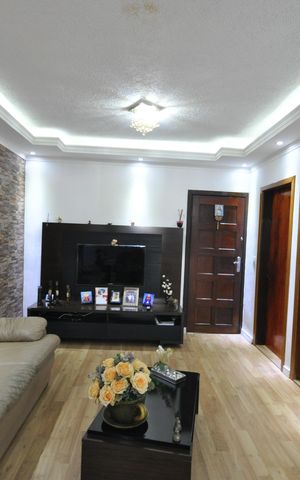 Casa à venda com 255m², 4 quartos e 3 vagasSala 1