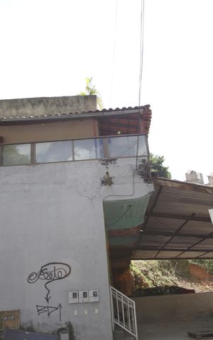 Casa para alugar com 280m², 4 quartos e 3 vagasFachada