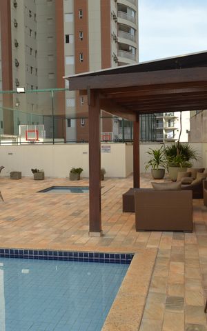 Apartamento para alugar com 214m², 3 quartos e 3 vagasÁrea comum - Piscina