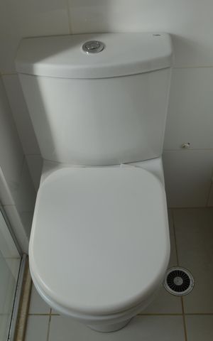 Apartamento para alugar com 214m², 3 quartos e 3 vagasBanheiro da Suíte 1