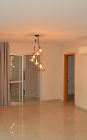 Apartamento para alugar com 214m², 3 quartos e 3 vagasSala