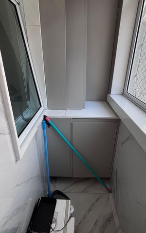 Apartamento para alugar com 198m², 4 quartos e 3 vagas Apartamento para alugar com 198m², 4 quartos e 3 vagasCozinha