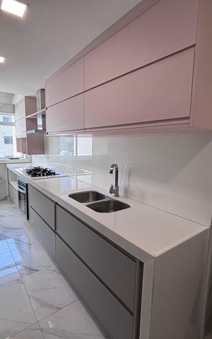 Apartamento para alugar com 198m², 4 quartos e 3 vagas Apartamento para alugar com 198m², 4 quartos e 3 vagasCozinha
