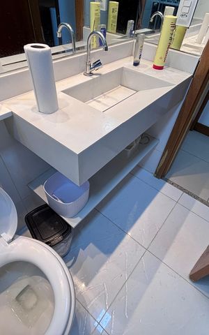 Apartamento para alugar com 198m², 4 quartos e 3 vagas Apartamento para alugar com 198m², 4 quartos e 3 vagasBanheiro