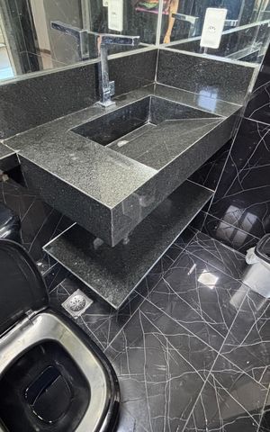 Apartamento para alugar com 198m², 4 quartos e 3 vagas