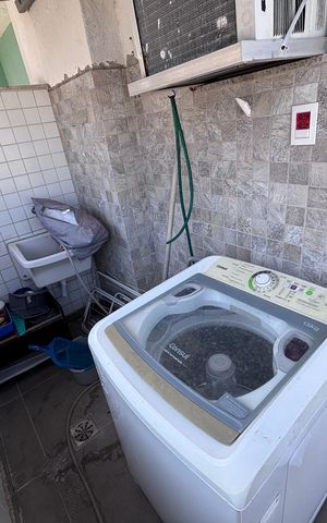 Apartamento para alugar com 198m², 4 quartos e 3 vagas Apartamento para alugar com 198m², 4 quartos e 3 vagasÁrea de Serviço