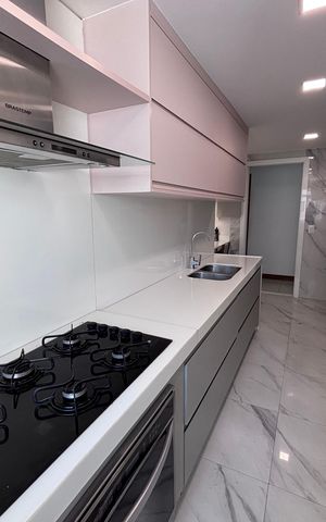 Apartamento para alugar com 198m², 4 quartos e 3 vagas Apartamento para alugar com 198m², 4 quartos e 3 vagasCozinha