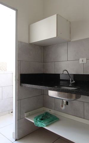 Casa para alugar com 20m², 1 quarto e sem vagaSala/Quarto