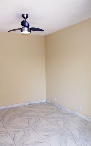 Apartamento à venda com 67m², 2 quartos e 1 vagaSala