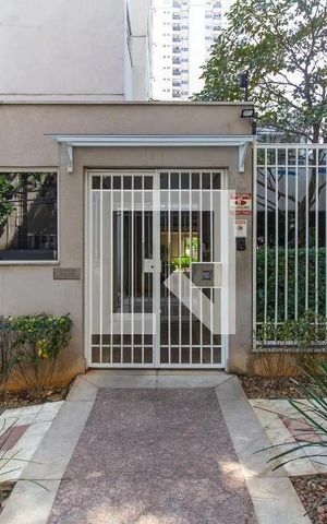 Apartamento à venda com 36m², 1 quarto e 1 vaga Apartamento à venda com 36m², 1 quarto e 1 vagaFachada
