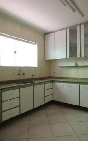 Casa à venda com 160m², 3 quartos e 2 vagasCozinha