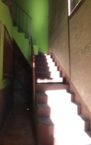 Casa à venda com 160m², 3 quartos e 2 vagasCorredor