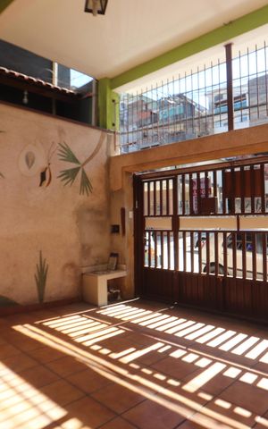 Casa à venda com 160m², 3 quartos e 2 vagasGaragem
