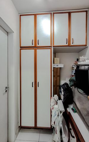 Apartamento à venda com 97m², 3 quartos e 2 vagas Apartamento à venda com 97m², 3 quartos e 2 vagasQuarto de Serviço