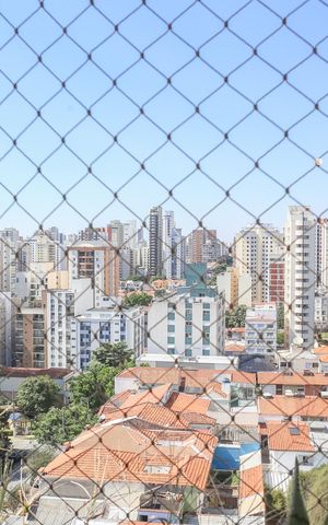 Apartamento para alugar com 100m², 4 quartos e 2 vagas Apartamento para alugar com 100m², 4 quartos e 2 vagasVista da Suíte