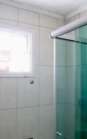 Casa à venda com 250m², 3 quartos e 2 vagas Casa à venda com 250m², 3 quartos e 2 vagasBanheiro 3