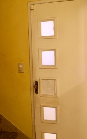 Casa à venda com 250m², 3 quartos e 2 vagas Casa à venda com 250m², 3 quartos e 2 vagasSala