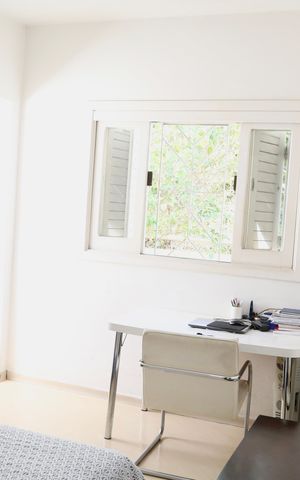 Casa à venda com 250m², 3 quartos e 2 vagas Casa à venda com 250m², 3 quartos e 2 vagasQuarto 2
