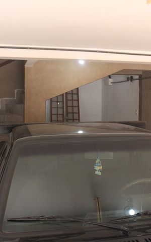 Casa à venda com 170m², 2 quartos e 3 vagasGaragem