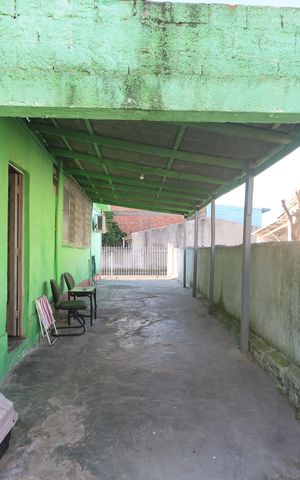 Casa à venda com 90m², 5 quartos e 4 vagasÁrea externa