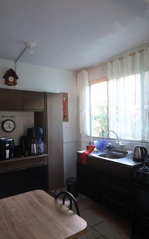 Casa à venda com 90m², 5 quartos e 4 vagasCozinha