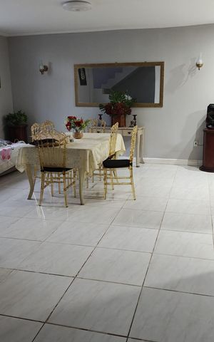 Casa para alugar com 300m², 3 quartos e 4 vagasSala