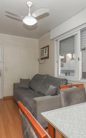 Apartamento à venda com 45m², 1 quarto e 1 vagaSala