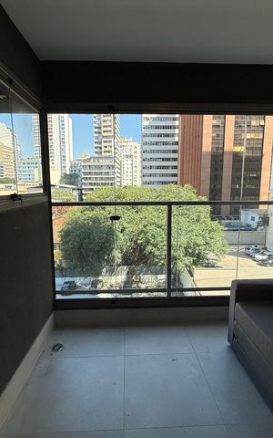 Studio para alugar com 31m², 1 quarto e sem vaga Studio para alugar com 31m², 1 quarto e sem vagaVaranda