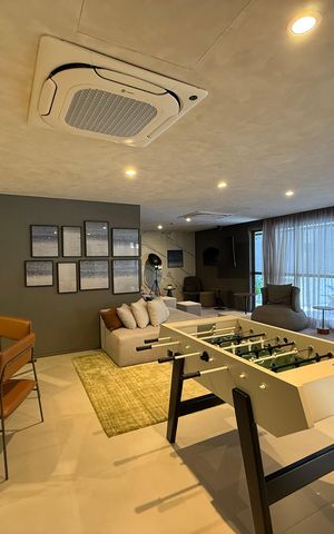 Studio para alugar com 31m², 1 quarto e sem vaga Studio para alugar com 31m², 1 quarto e sem vagaSala de Jogos