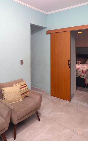 Casa à venda com 73m², 2 quartos e 1 vaga Casa à venda com 73m², 2 quartos e 1 vagaSala