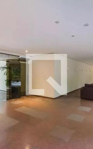 Apartamento para alugar com 190m², 4 quartos e 3 vagas Apartamento para alugar com 190m², 4 quartos e 3 vagasHall social