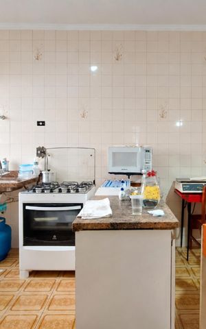 Casa para alugar com 224m², 3 quartos e 4 vagas Casa para alugar com 224m², 3 quartos e 4 vagasCozinha