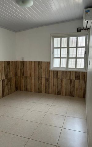 Casa à venda com 252m², 5 quartos e 2 vagas Casa à venda com 252m², 5 quartos e 2 vagasQuarto 5