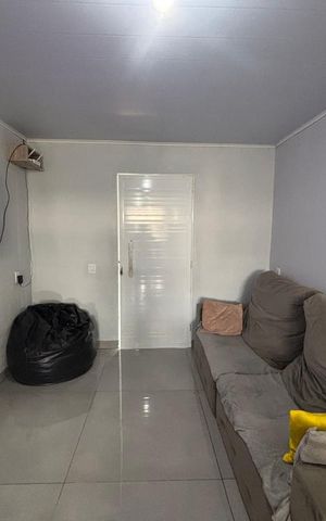Casa à venda com 138m², 2 quartos e 1 vaga Casa à venda com 138m², 2 quartos e 1 vagaSala