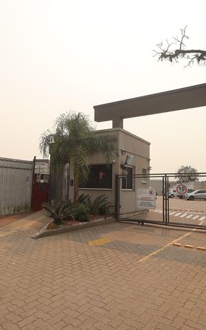 Apartamento à venda com 57m², 2 quartos e 1 vagaFachada e portaria