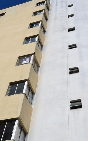 Apartamento à venda com 38m², 1 quarto e sem vagaFachada / Placa