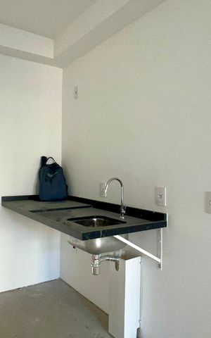 Studio à venda com 34m², 1 quarto e sem vaga Studio à venda com 34m², 1 quarto e sem vagaCozinha