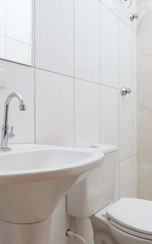 Apartamento para alugar com 75m², 2 quartos e sem vagaBanheiro