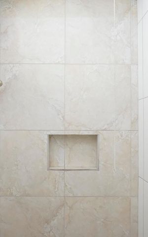 Apartamento para alugar com 75m², 2 quartos e sem vagaBanheiro