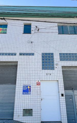 Apartamento para alugar com 75m², 2 quartos e sem vagaFachada + plaquinha
