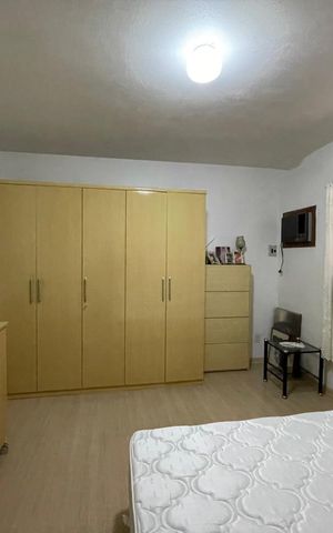 Casa à venda com 164m², 3 quartos e 2 vagas