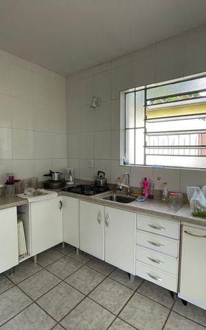 Casa à venda com 164m², 3 quartos e 2 vagas