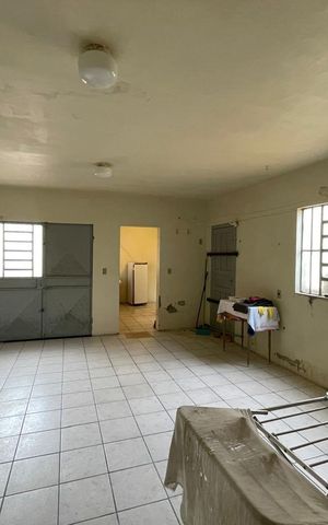 Casa à venda com 164m², 3 quartos e 2 vagas
