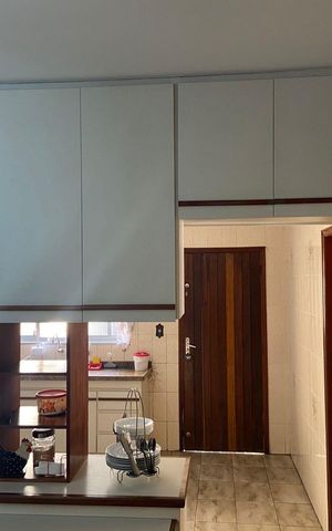 Casa à venda com 400m², 4 quartos e sem vaga Casa à venda com 400m², 4 quartos e sem vagaCozinha 2