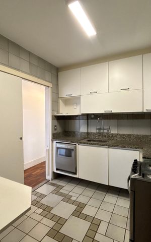 Apartamento à venda com 134m², 3 quartos e 1 vaga Apartamento à venda com 134m², 3 quartos e 1 vagaCozinha