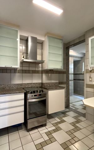 Apartamento à venda com 134m², 3 quartos e 1 vaga Apartamento à venda com 134m², 3 quartos e 1 vagaCozinha