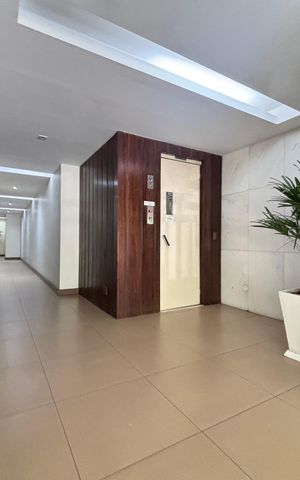 Apartamento à venda com 134m², 3 quartos e 1 vaga Apartamento à venda com 134m², 3 quartos e 1 vagaPortaria