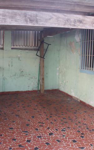 Casa à venda com 50m², 1 quarto e 1 vagaGaragem