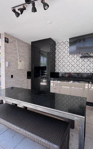 Apartamento à venda com 85m², 3 quartos e 2 vagas Apartamento à venda com 85m², 3 quartos e 2 vagasÁrea comum - Churrasqueira