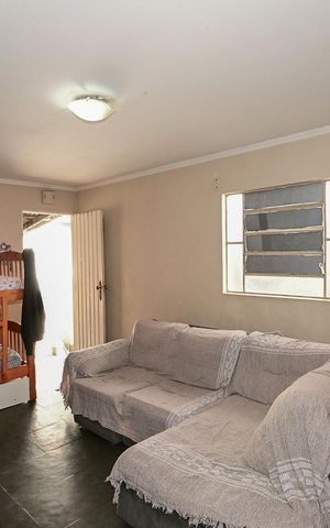 Casa à venda com 250m², 6 quartos e 4 vagasSala da Casa 1